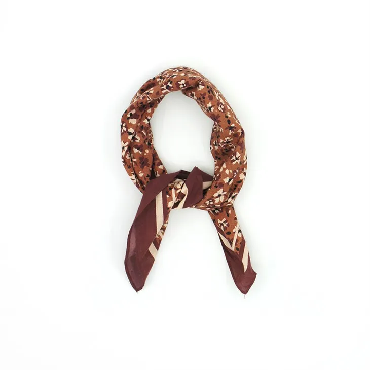Pamuk cvjetna bandana s124