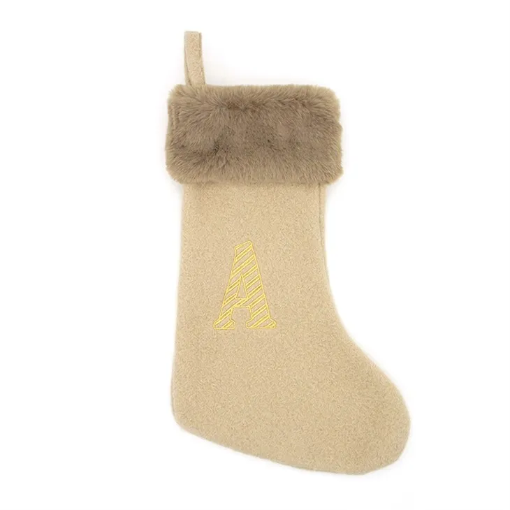 početne božićne čarape