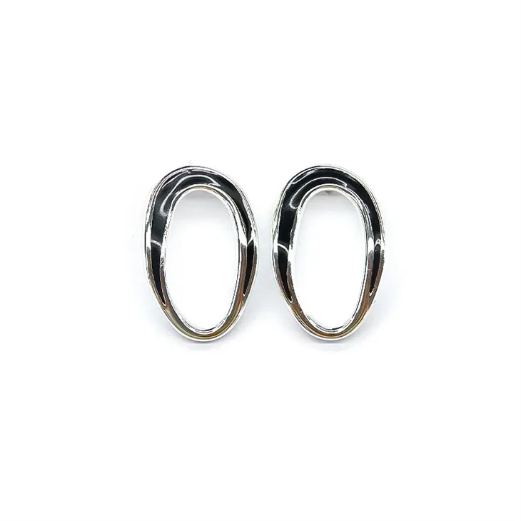 Srebrne naušnice Huggie Hoops